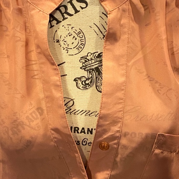 Peach shear 3/4 sleeve shirt - Picture 3 of 3